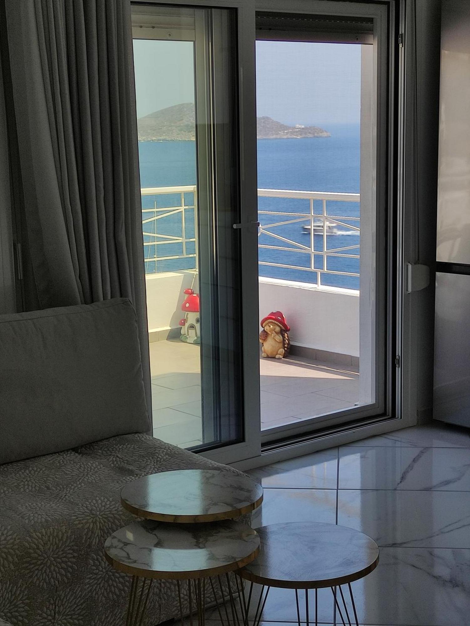 Infinity Blue Suite Panteli ภายนอก รูปภาพ