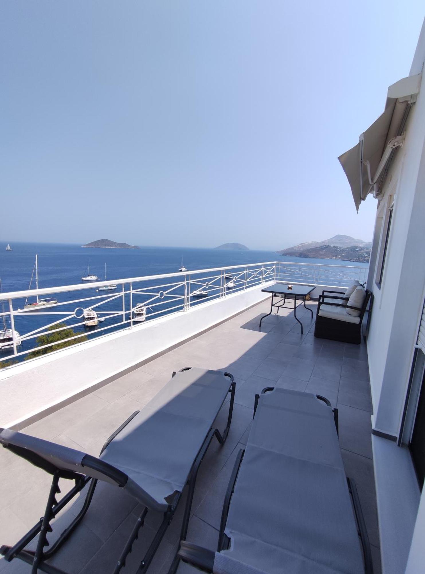 Infinity Blue Suite Panteli ภายนอก รูปภาพ